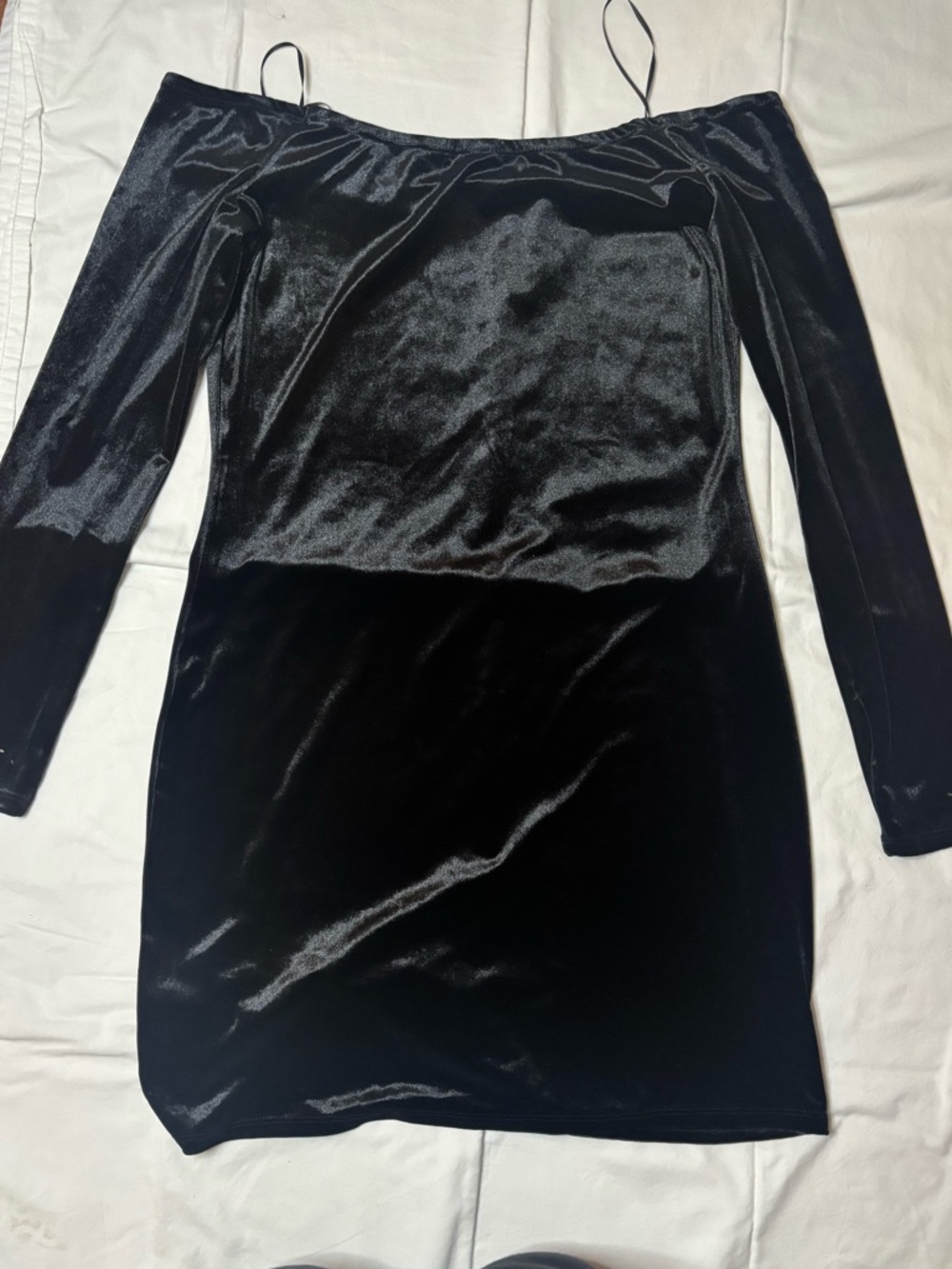 Gianni Bini Black Velvet Off-Shoulder Long Sleeve Mini Dress